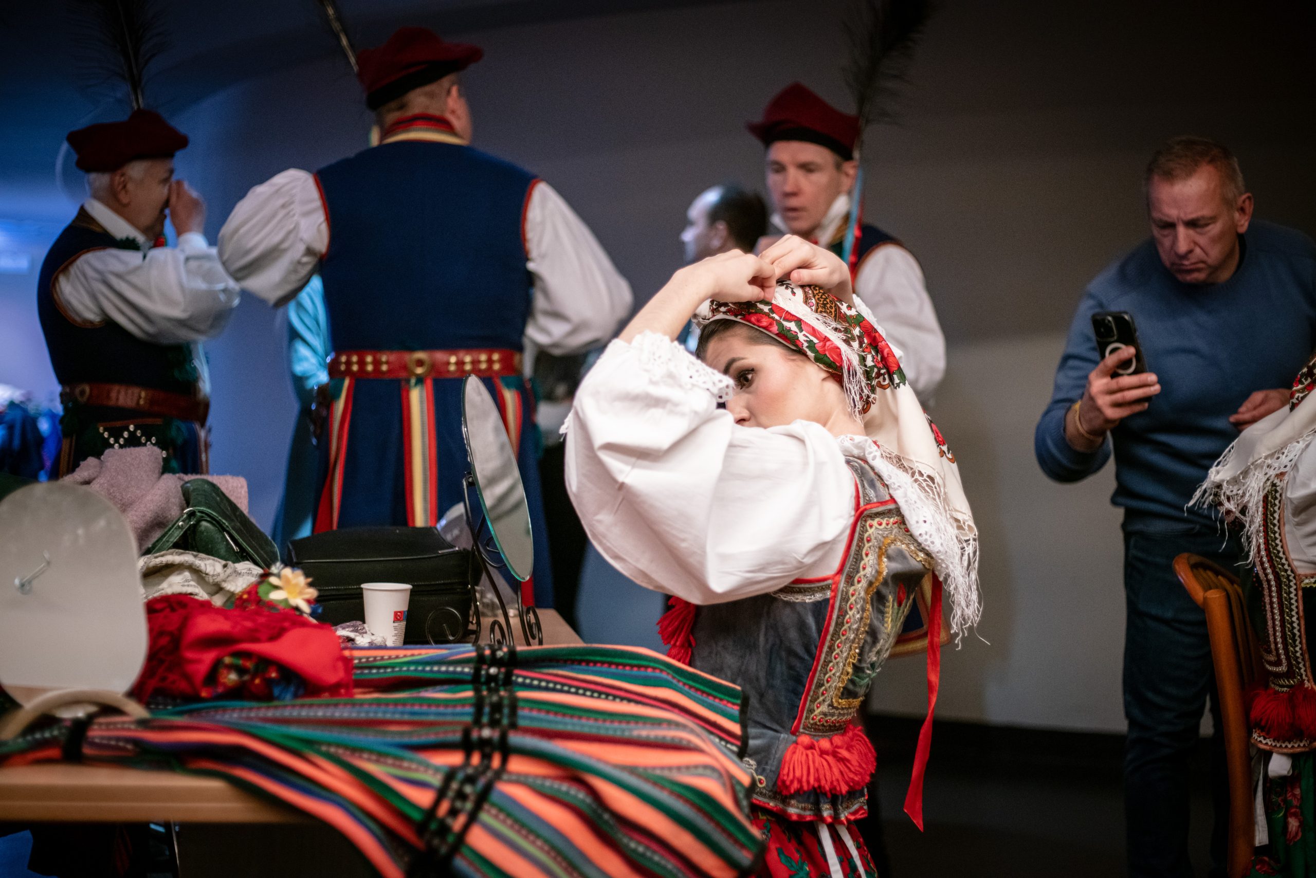 kulisy - poprawki w stroju opoczyńskim