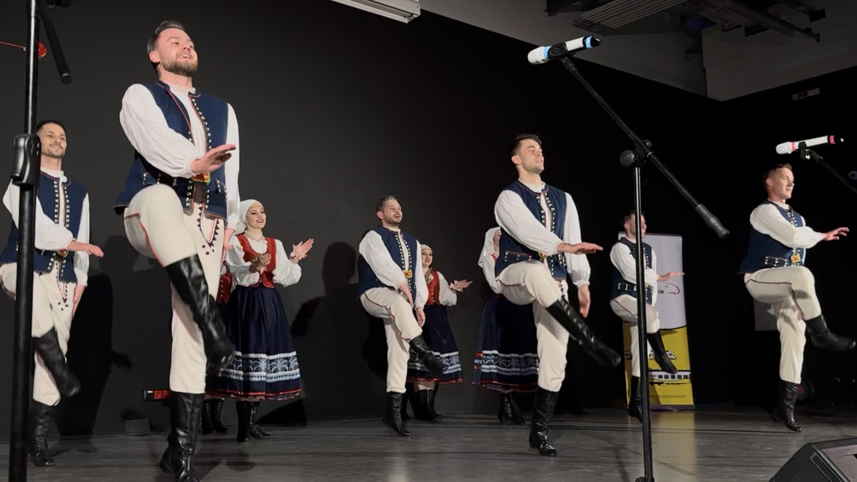 koncert - tańce łemkowskie - solo męskie